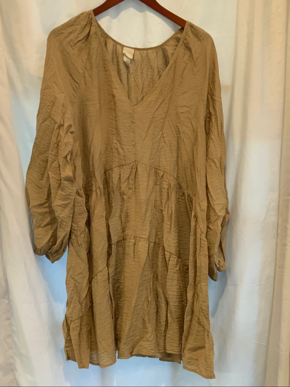 H&M Tan Tiered V-Neck Tunic
